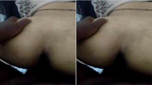 Indian desi girlfriend fucked in doggy style
