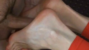 nice feet mom