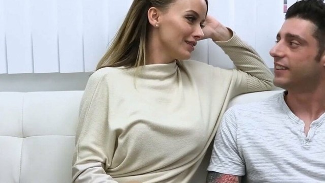 Perv Therapy - Hot Milf Doctor Helps Step Siblings Solve Their Problems With A Passionate Threesome